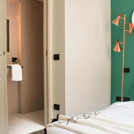 Charming & Modern Flat By Solutions Como
